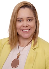 KAREN VALLADARES DE FARIAS